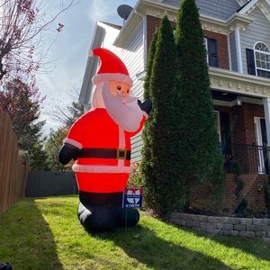 Meet your Posher, Max